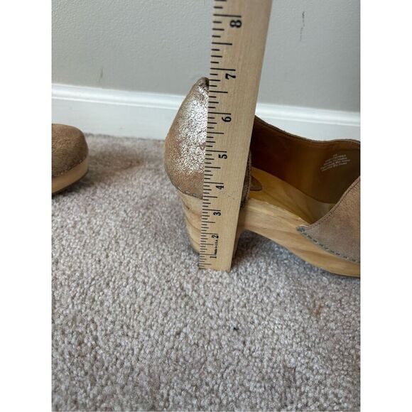 Free People Monroe Clogs size EU 40 US 8.5 Chunky Gold Foiled Tan Patent Leather - Picture 13 of 13